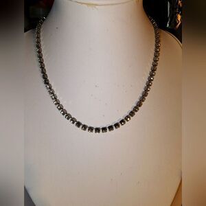 Vintage Elegant Silver Rhinestone Necklace 14" EUC